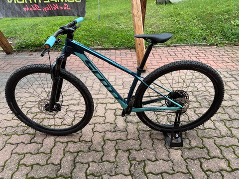 SCOTT CONTESSA SCALE 930